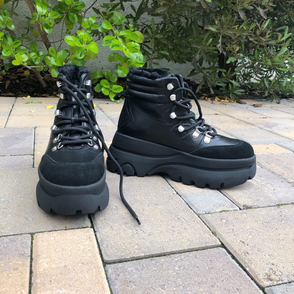 Steve Madden Husky Sneaker Boot